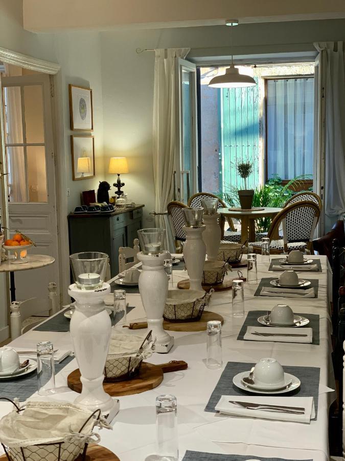 L'Ancienne Boulangerie Bed & Breakfast Caunes-Minervois Luaran gambar