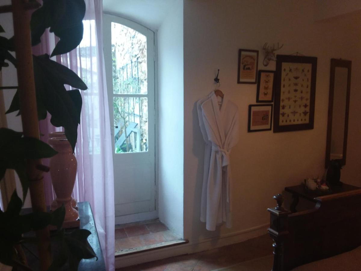 L'Ancienne Boulangerie Bed & Breakfast Caunes-Minervois Luaran gambar